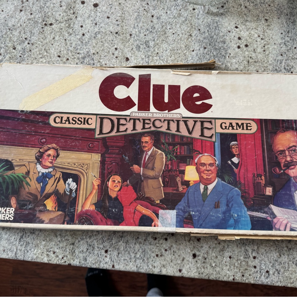 Clue Classic Detective Game - Multicolor
